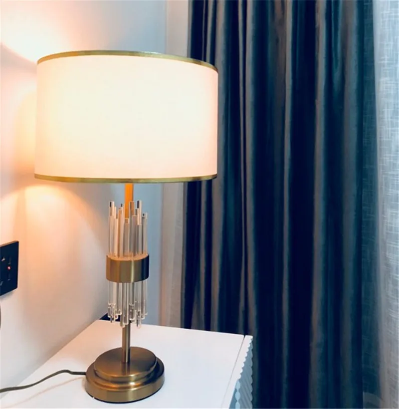 Настольная лампа в скандинавском стиле, современные роскошные простые медные стеклянные трубки, тканевые абажуры, прикроватные лампы для гостиной, спальни