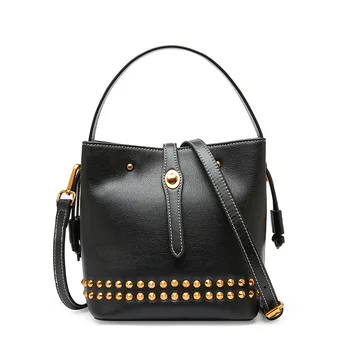 

New 2019 Fashion Rivet Bucket Handbags Genuine Leather Messenger Bag Small Rock Style Shoulder Package Cowskin Ladies Bag