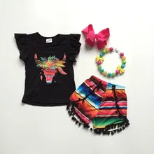 Новое поступление Летних Комплектов Одежды для маленьких девочек с рисунком головы коровы и цветными полосками, эксклюзивная Одежда для девочек с аксессуарами