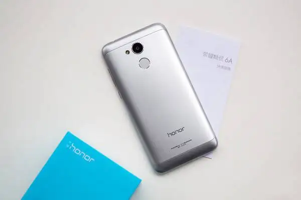 Международная прошивка Honor 6A 4G LTE мобильный телефон Восьмиядерный Android 7,0 5," ips 1280X720 3 Гб ram 32 ГБ rom отпечаток пальца