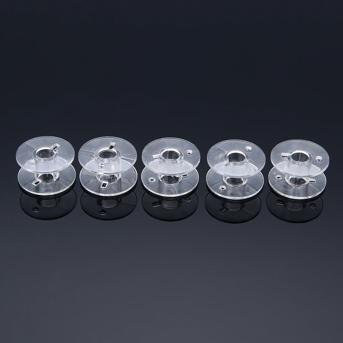 30pcs Transparent Plastic Bobbin Spool 10*20 mm Bobbins Durable Sewing Machine Parts for Brother Sewing Machine