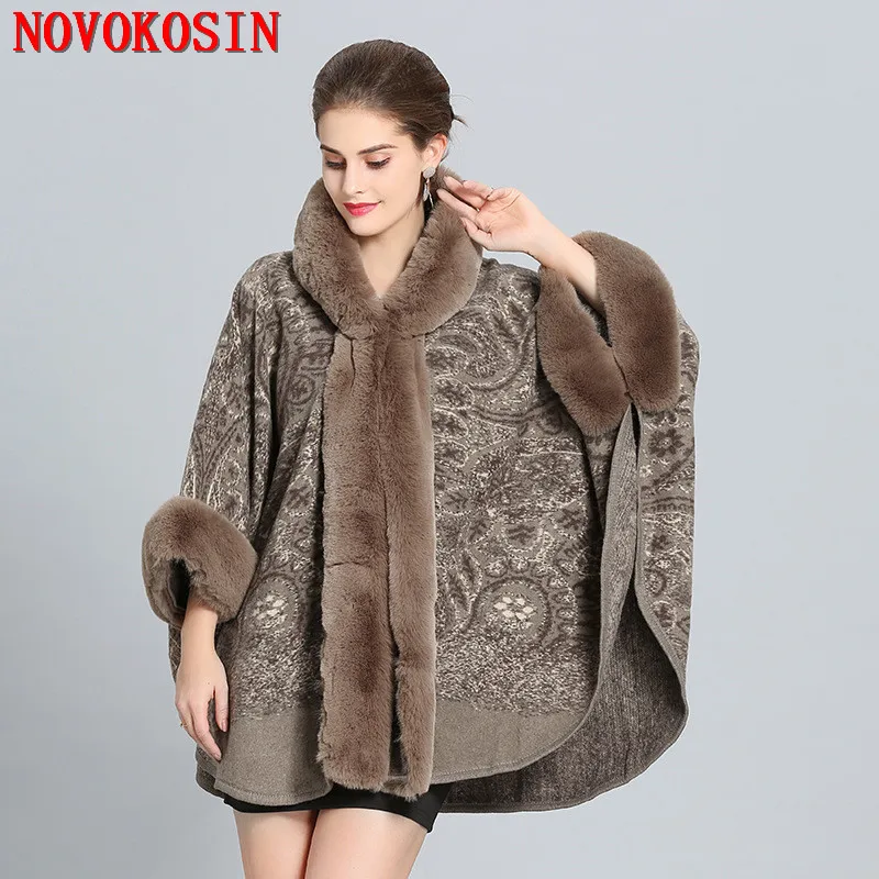 Goede C275 2018 Winter Mantel Warm Nieuwe Vrouwen Harige Wol Vest Imitatie Vos Bont Cape Mode Gedrukt Poncho Met Bont Mouwen hoed