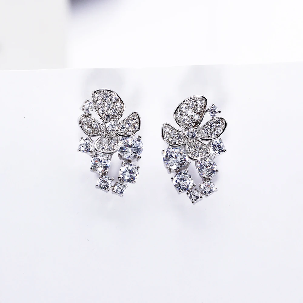Beautiful White Earrings Flower design Trendy Jewelry New Fresh Young Female Accessories Birthday gift for Daughter Drop Earring