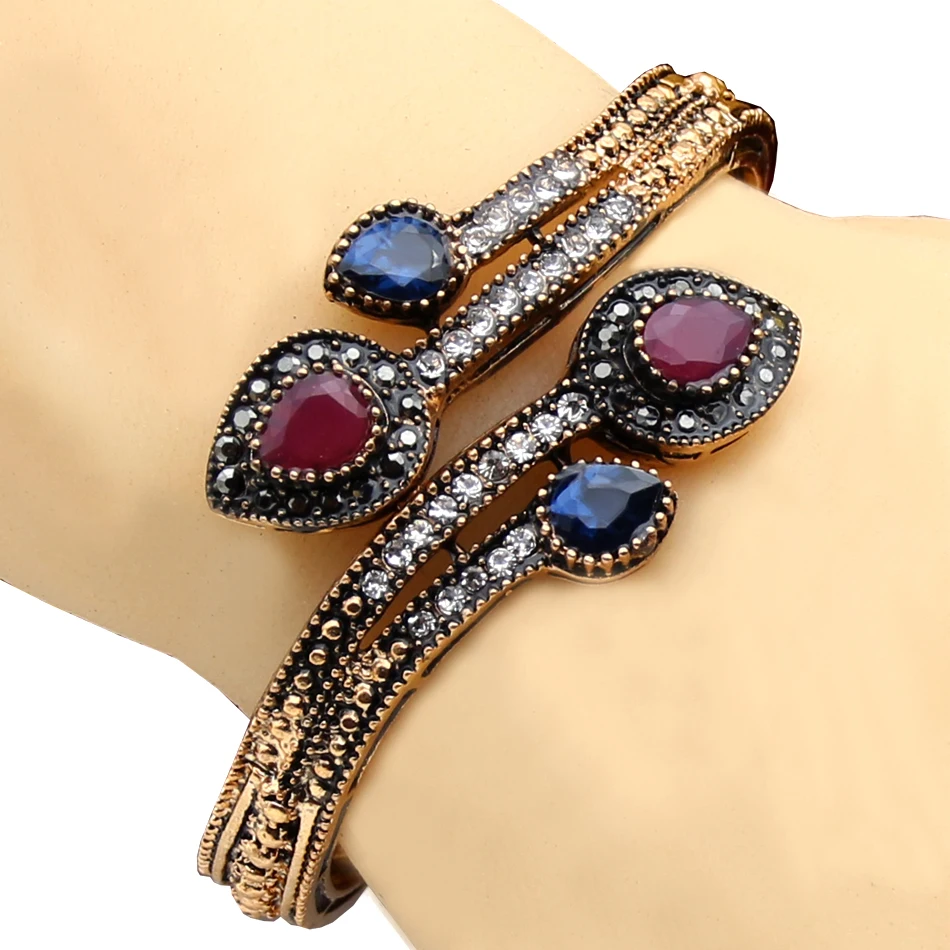 

Elegant Women Heart Bracelet Turkish Resin Jewelry Antique Gold Color Resin Hollow Out Ladies Ethnic Bangles Pulseiras Feminino