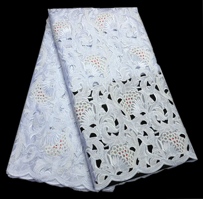 

White Color High Quality 2018 Latest Cotton Lace Fabrics Beautiful with stones African Embroidered lace fabric For Party Dresses