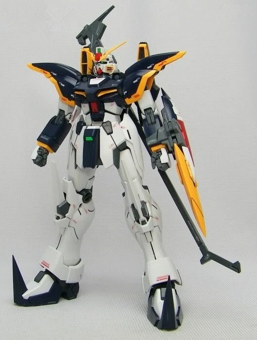 Action figure robot anime dirakit Gundam MG 1 100 dewa Action figure robot anime dirakit Gundam MG 1 100 dewa