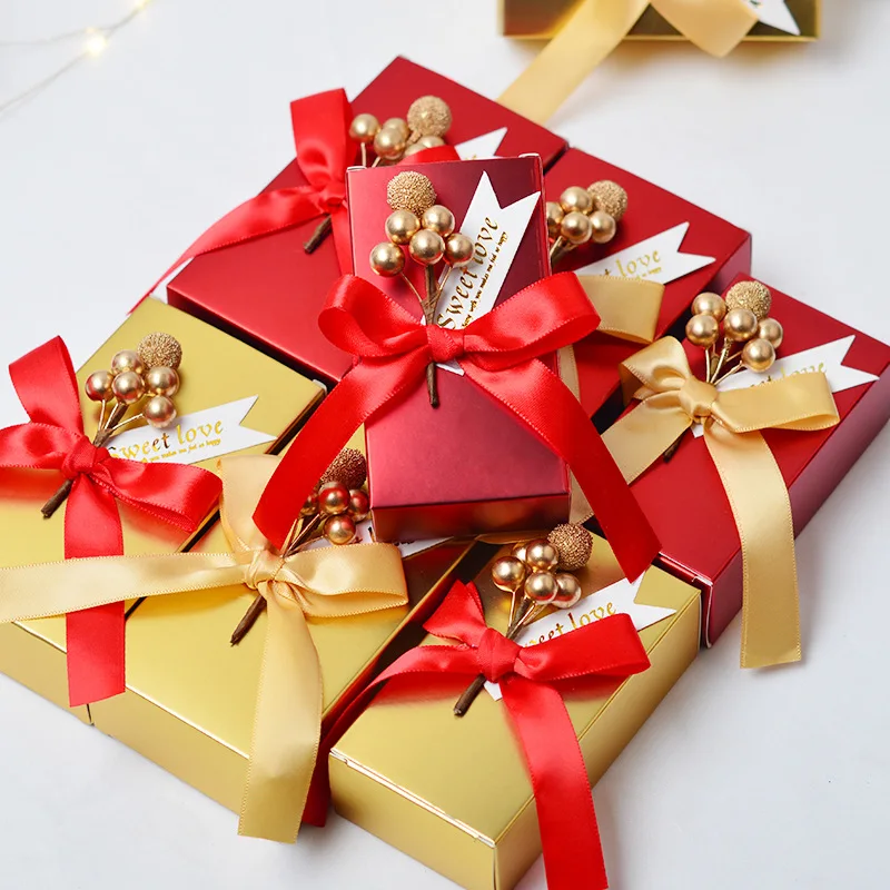 

200pcs/lot Wedding favor Red golden unique diy bead flower Square paper candy box packaging gifts boxes for guest