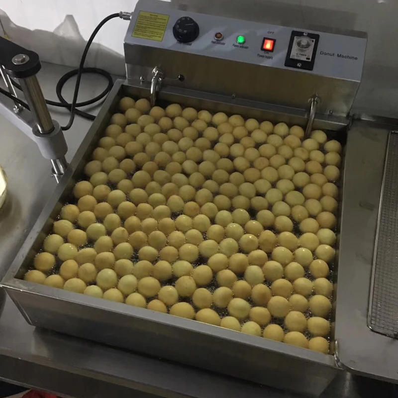 

Popular Commercial Use Manual 3-Mold 7.5L Lokma Donut Making Machine Doughnut Donut Ball Machine Maker