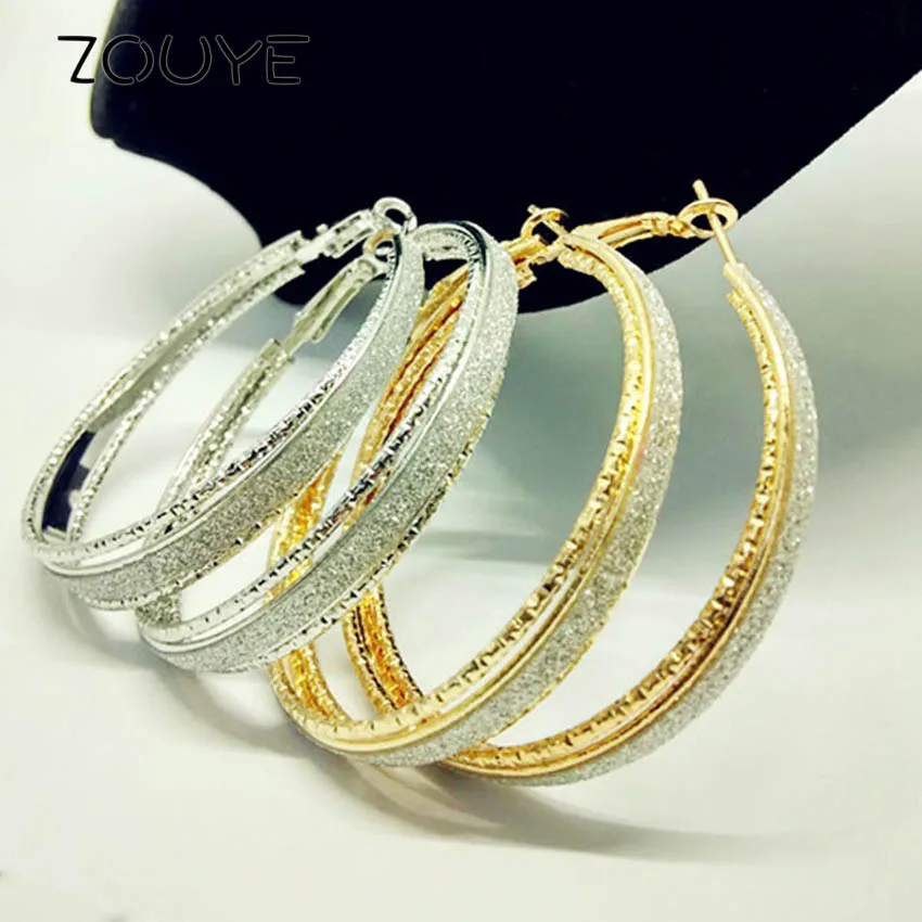 ZOUYE Round Shape Simplicity Geometric Hoop Earrings Fairy Lovely Cute Romantic Shine Blink Earrings Fashion Jewelry Earrings