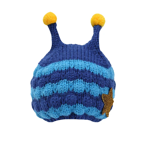 

Winter Warmer Baby Handmade Cartoon Bee Pattern Crochet Earflap Hat Beanie Cap