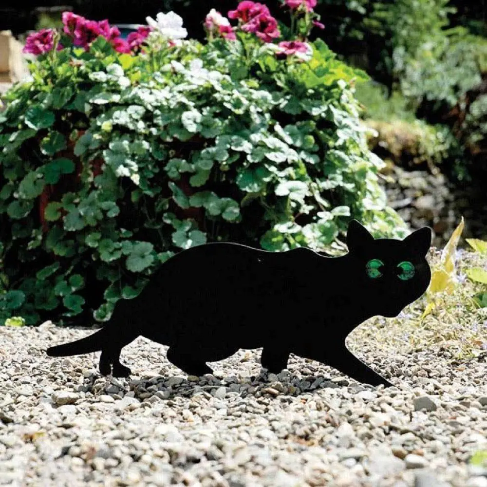

Black Metal Scare Cats Pest Control Scarer Repeller Cat Deterrant Black Cat 3pc