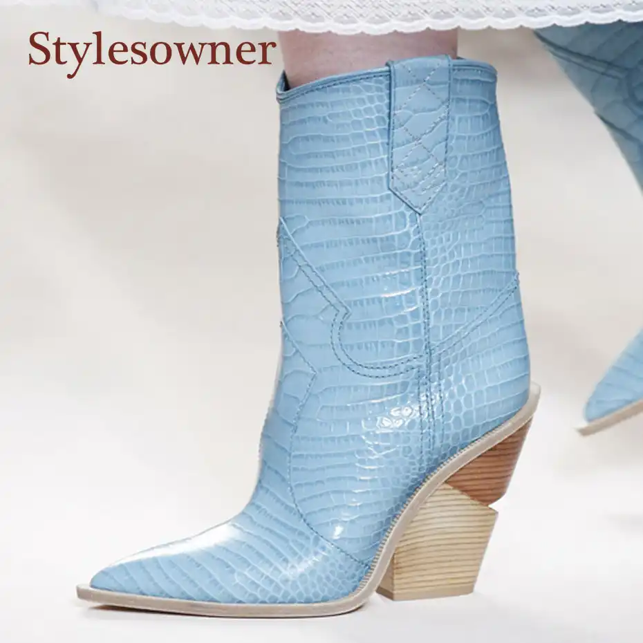 women's pointed toe western boots