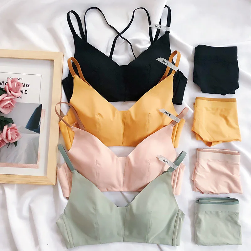 

Sexy Full Lingerie fashion Underwear Set Push Up seamless Bra sets 4 Colors thin cup simple Bra and panty sets cross shoulder