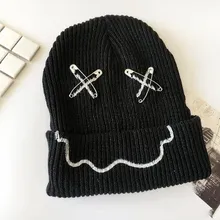 Хлопок Вышивка Узор утолщаются зимние трикотажные изделия Теплая Шапка Лыжная шапочка шапка для мужчин и женщин 57