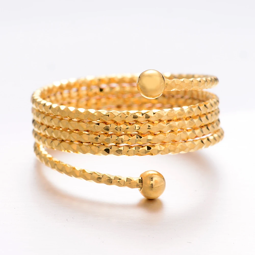 WANDO Unique Personality Flower Gold Color Ring African Wedding Celebrities Evening Party Luxury Metal girlfriend jewelry R63
