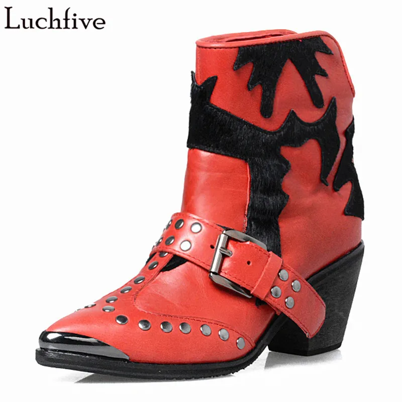 

Luchfive 2019 Spring Rivet Genuine Leather Ankle Knight Boots Slip-on Horse Fur Matching Color Runway Belt Buckle Shoes Woman