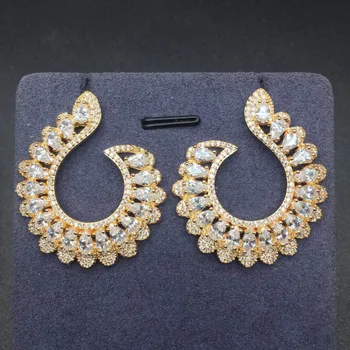 

Curved C Shaped Design Couture Celebrity AAA Cubic Zirconia Stone Elegant Stunning Stud Earrings For Women Wedding Accessories