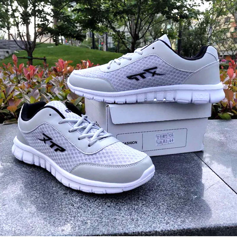 

Plus Size Men Sneakers Breathable Casual No-slip Men Vulcanize Shoes Male Air Mesh Lace up Shoes