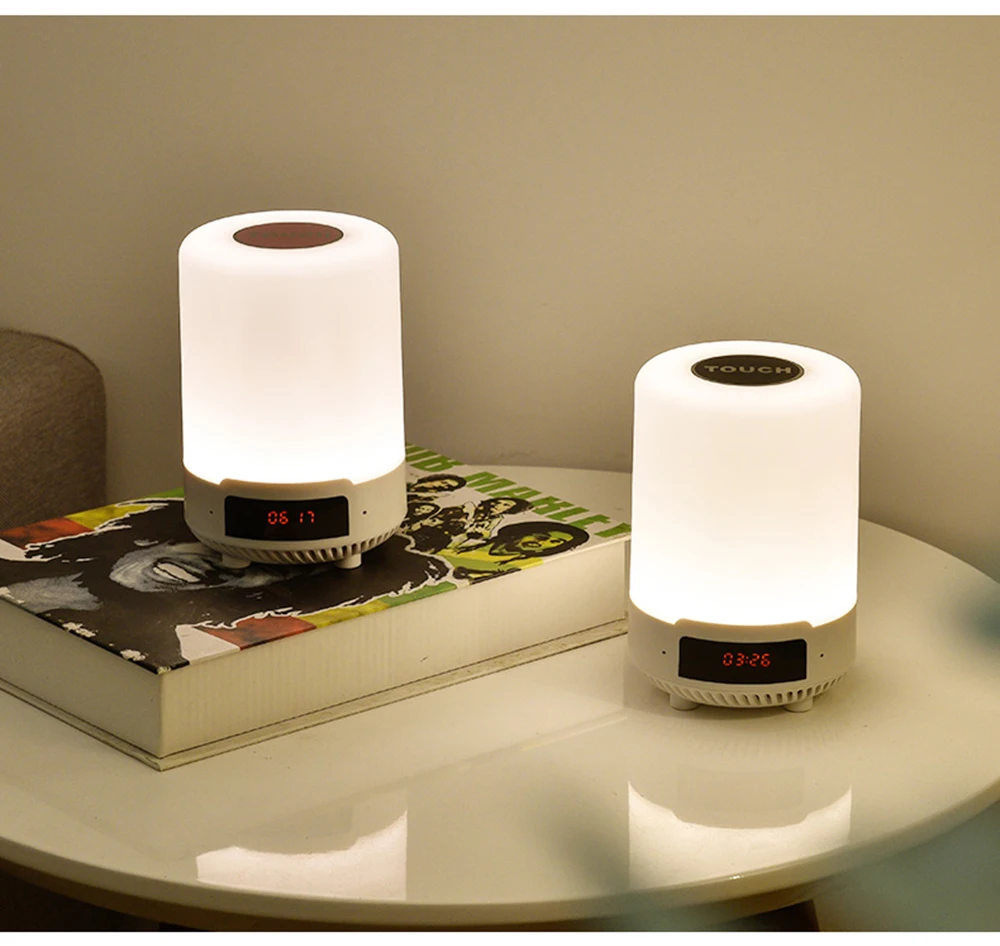 Candeeiro de Mesa Lâmpada de Cabeceira Speaker sem Fio Luz da Noite Recarregável Colorido Levou Quarto Lâmpada Bluetooth Pode Definir um Alarme 21 Luzes noturnas
