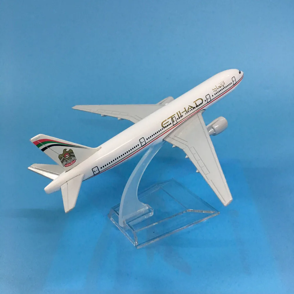 Модель самолета JASON TUTU из литого металла модель 1:400 16 см Etihad Боинг B777 игрушечный