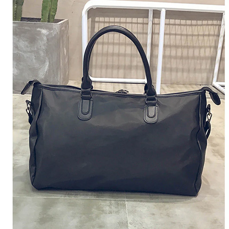 Hot Sale Designer Metal Sequins Mickey Gym Fitness Sports Bag Shoulder Crossbody Bag Female Tote Handbag Travel Duffle Bolsa