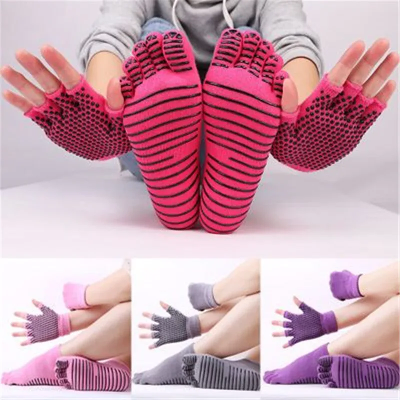 

Yoga Gloves and Socks - Fitness and Yoga Accessories for Women Professional Non Slip Yoga Women Pilates Socks and Gloves Set