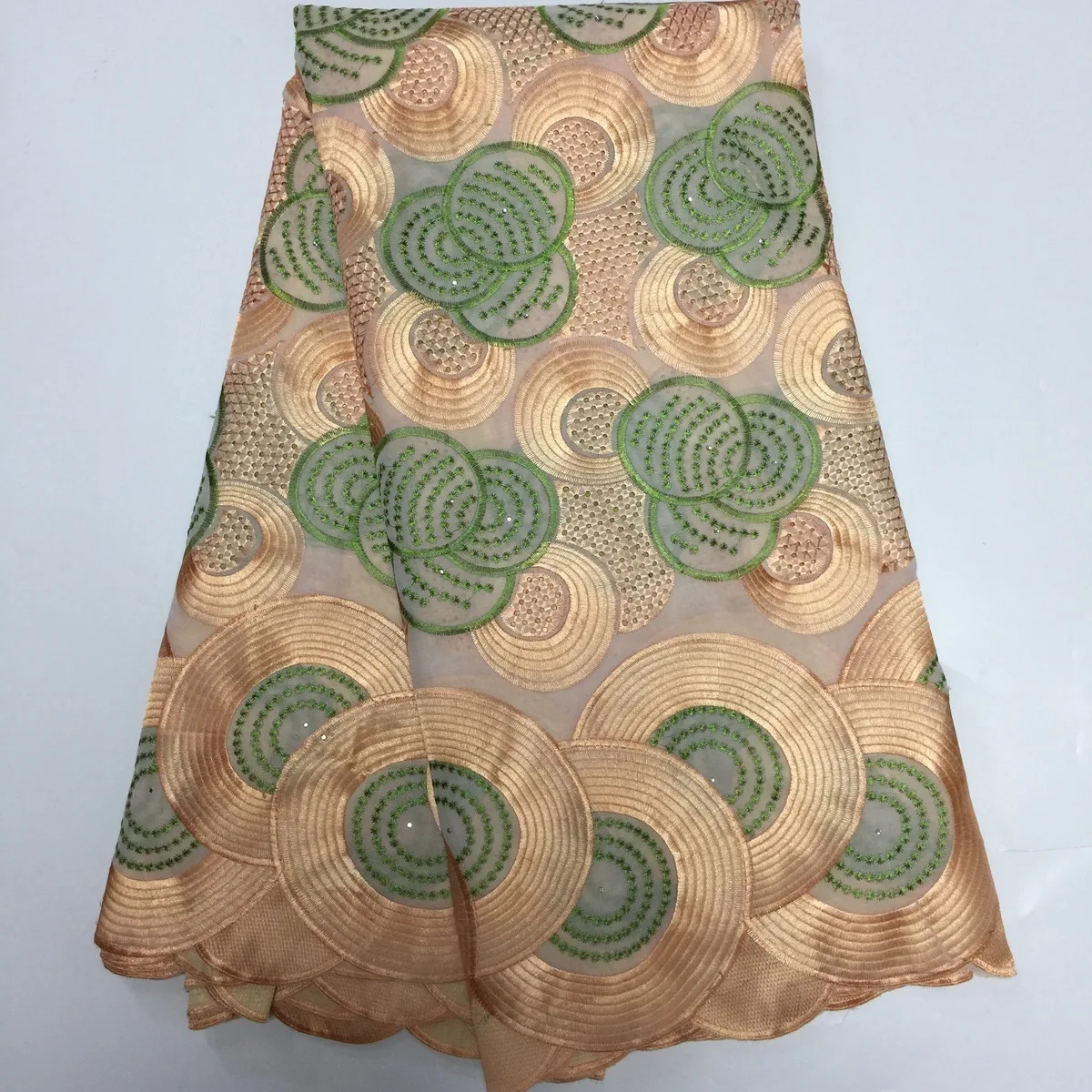 Африканская кружевная ткань 2017 высокое качество кружева швейцарская вуаль кружева в швейцарском нигерийском стиле материал свадебного