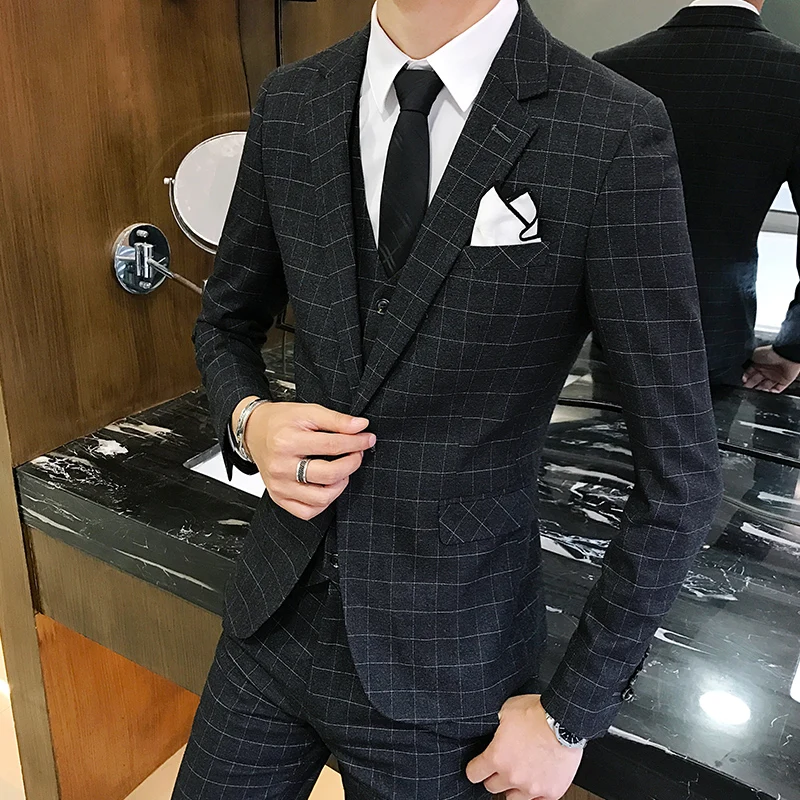 2019 Classic Black Plaid Suit Tuxedo Men Three-piece Set Size 4XL Slim Fit Mens Suits Jackets + Vests +Pants