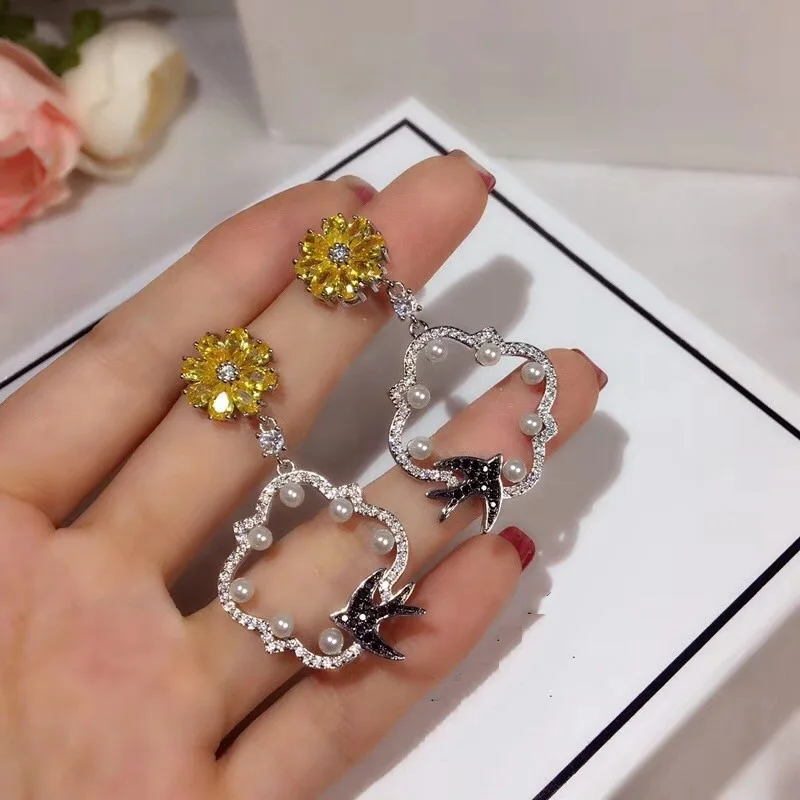 

Hot Zircon Copper Alloy Swallow Bird Marigold Stud Earring Pseudo Gold 925 Silver Pin Peace Women Flower Wedding Jewelry