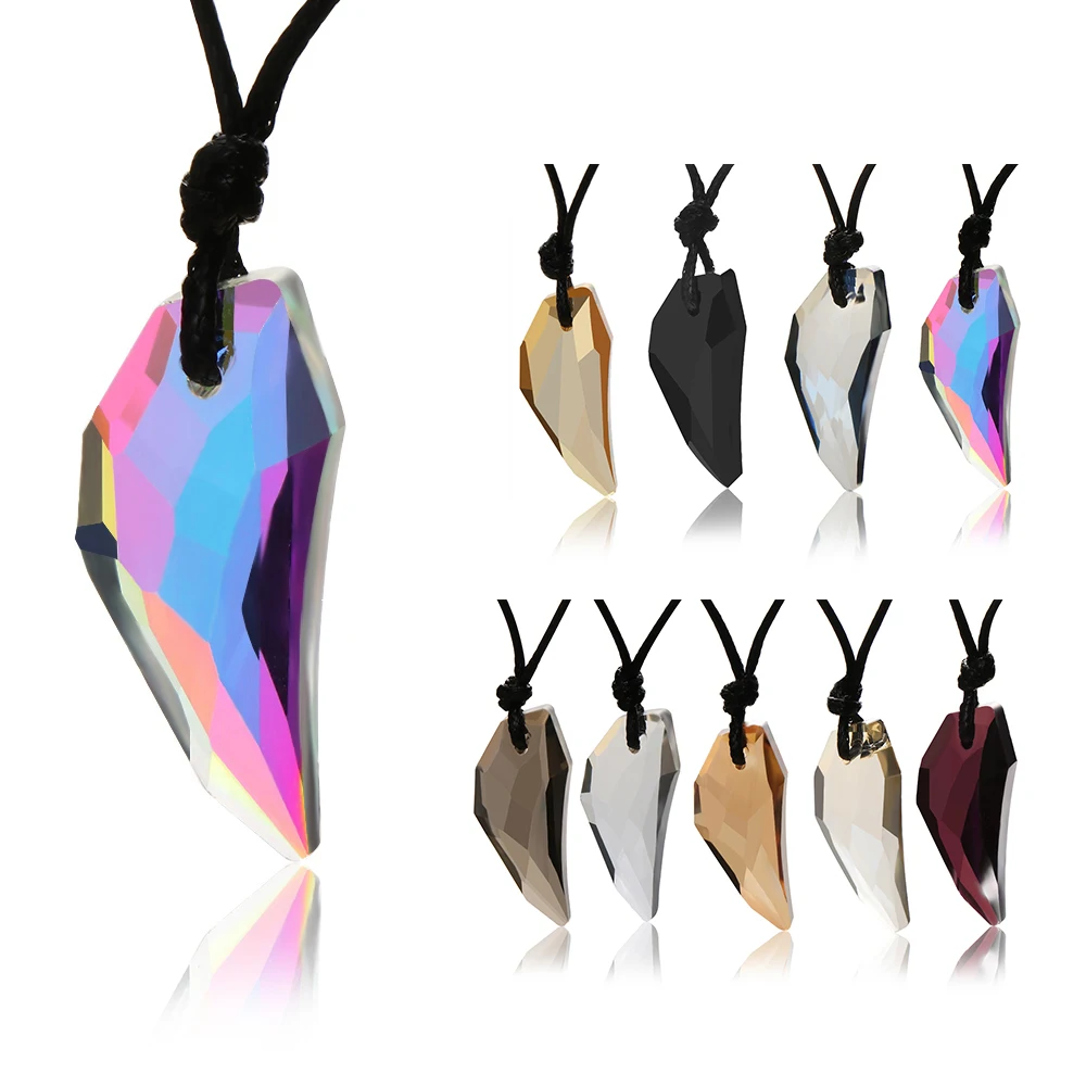 

1Pcs Men Antique Crystal Wolf Tooth Pendant Necklace Vintage Stark Wolf Fang Tooth Dragon Rhinestone Pendant Necklace Jewelry