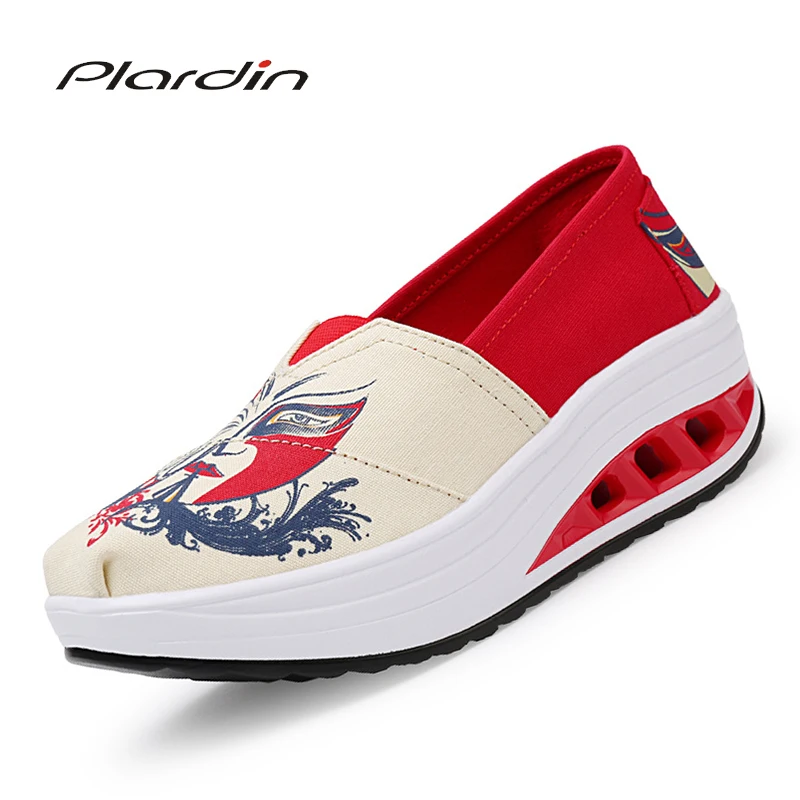 

Plardin Sneakers Women Flat Platform Shoes Woman Casual Fabric Breathable Creepers Shoes Slip-on Appliques Women Shoes
