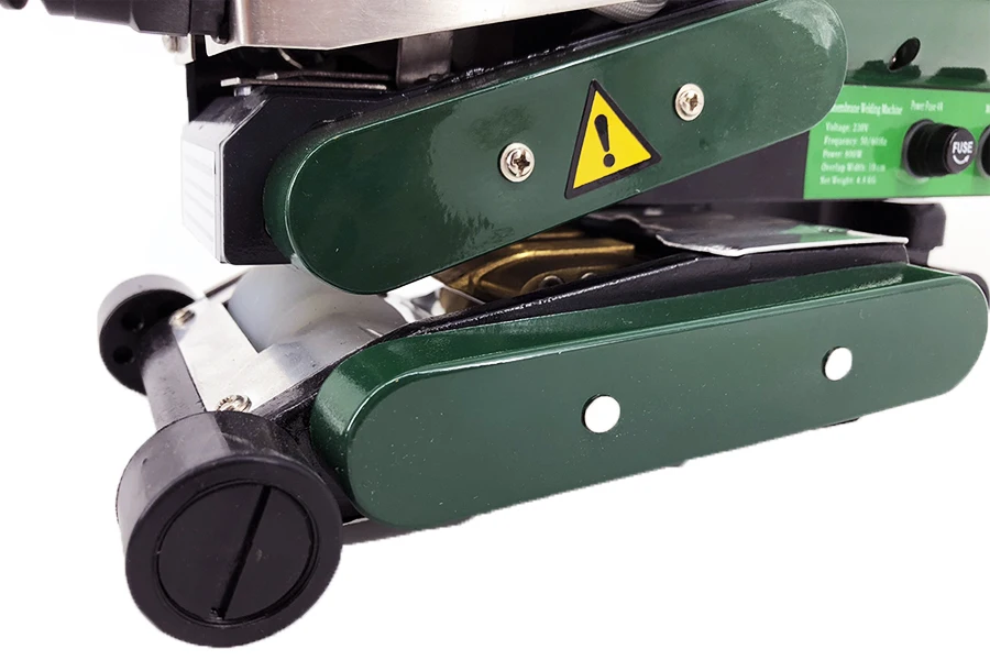 geo-membrane hot wedge welder 16