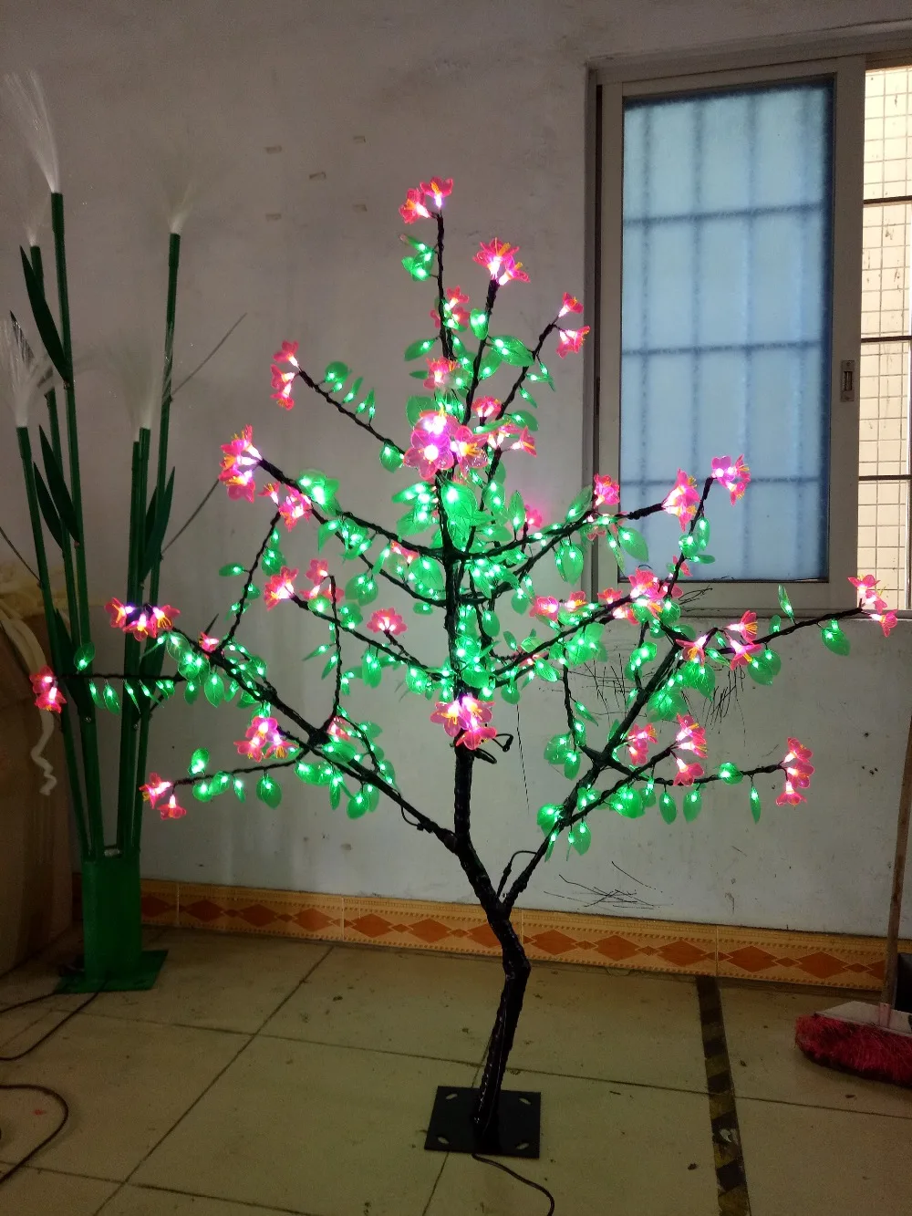 1.5m/5ft Height Outdoor waterproof Artificial Christmas Tree light