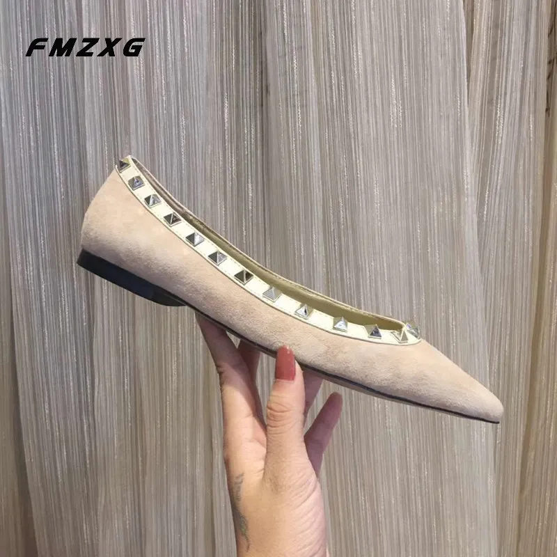

Flat Shoes Women High Quality Pointed Toe Casual Genuine Leather Fenty Beauty Fashion Rivet Women's Sexy Shoe Suede Party Shoes