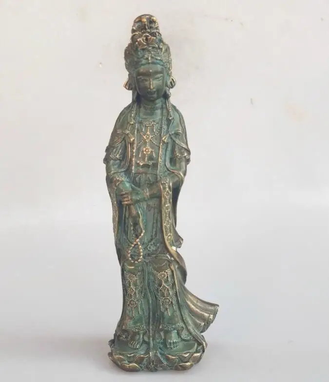 

Gilt bronze Guanyin statue Chinese hand-made Guanyin metal sculpture home Feng Shui decorations Buddhist crafts