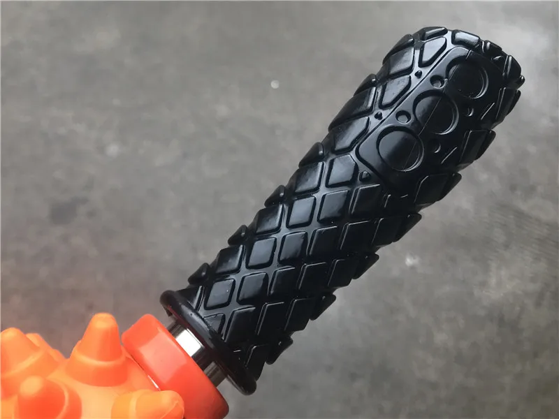 Gym Muscle Massage Roller Yoga Stick Muscle Body Massage Relax Tool Muscle Roller Sticks with Point Spiky Ball