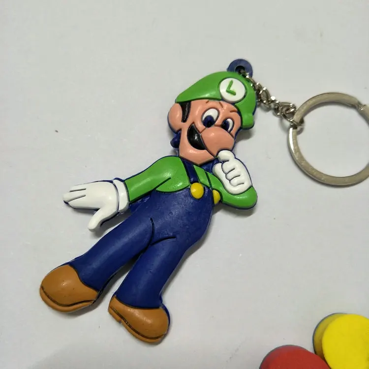 LLavero de PVC de Super Mario Bros Yoshi hongo lindo divertido silicona para llaves bolso colgante de coche llavero joyería chavetros niños Juguetes