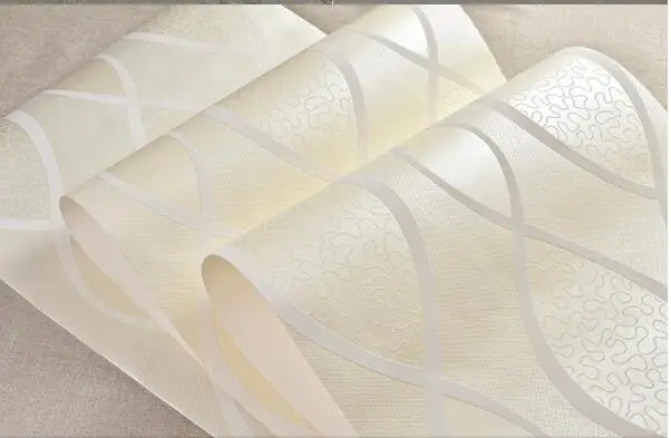 light beige wallpaper (3)