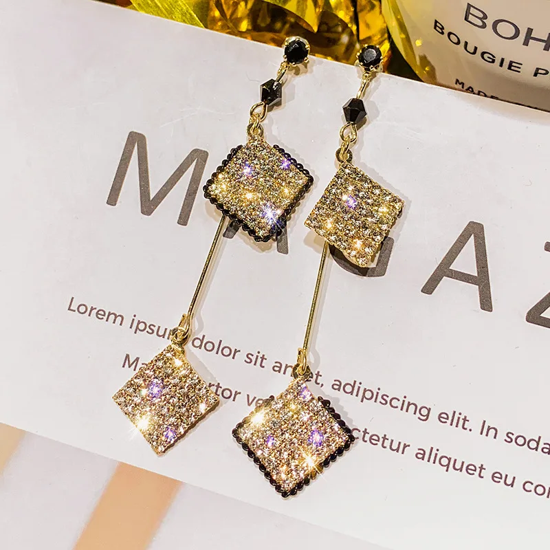 

Trendy Crystal Geometric Women Dangle Earrings Rhombic Long Bohemian Earrings Fashion Earrings For Women 2019 Statement