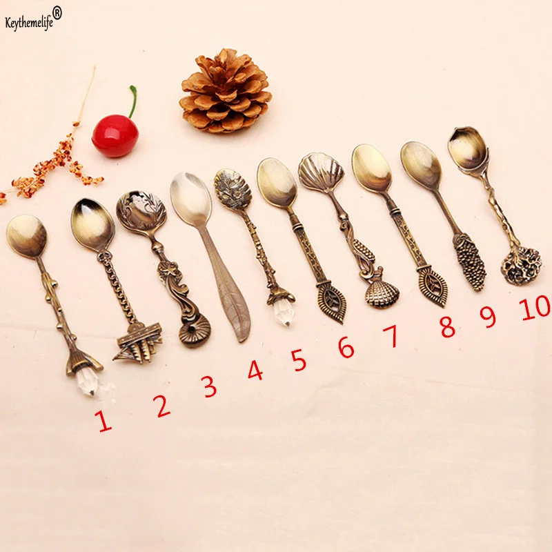 

1PC Retro Coffee Spoon Kitchen Dining Vintage Royal Style Bronze Carved Flatware Cutlery Mini Dessert Spoon HA