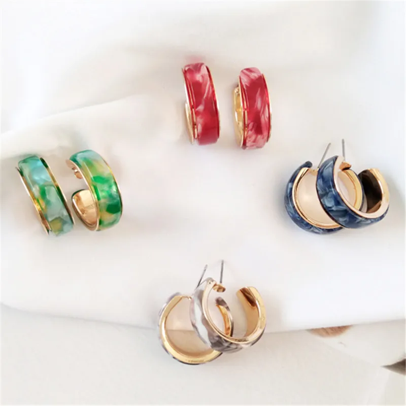 

Resin stud earrings shape metal stud earrings metallic girl students retro earrings sweet female personality stud earrings