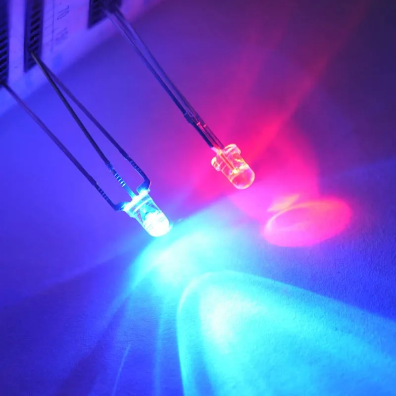 3mm red blue bicolor led common anode round with domed top transparent lens 3pins high brightness(2)