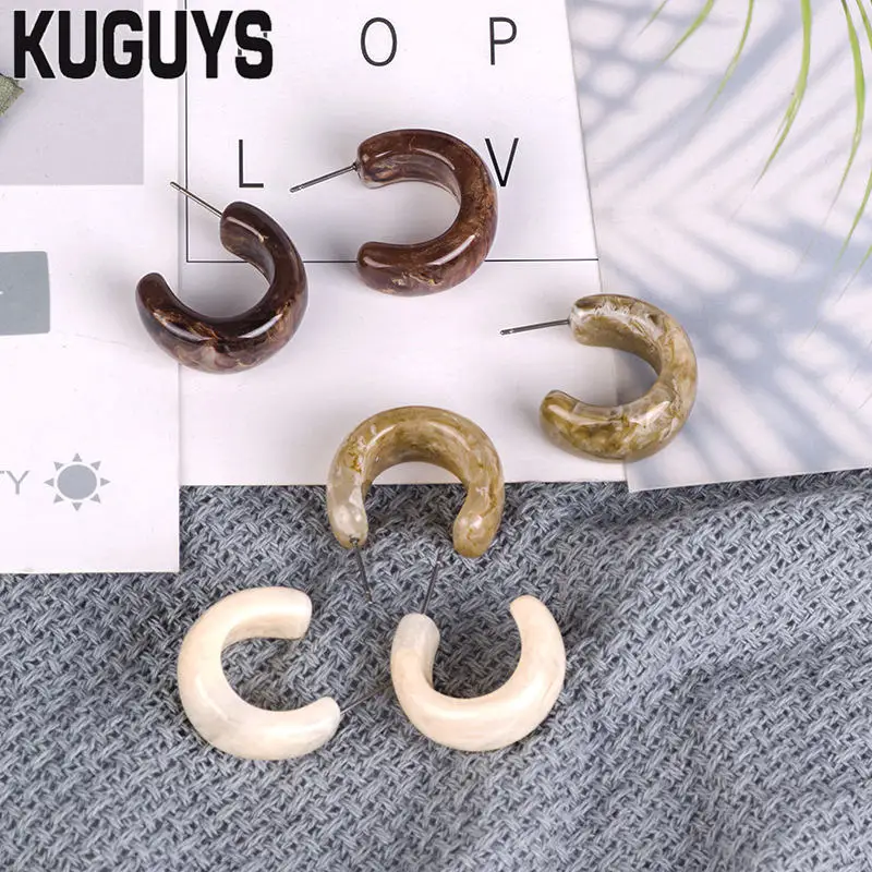 

KUGUYS Fashion Jewelry Tortoiseshell Hoop Earrings for Womens Vintage Texture Rendering Pattern Round Large Earring Brincos