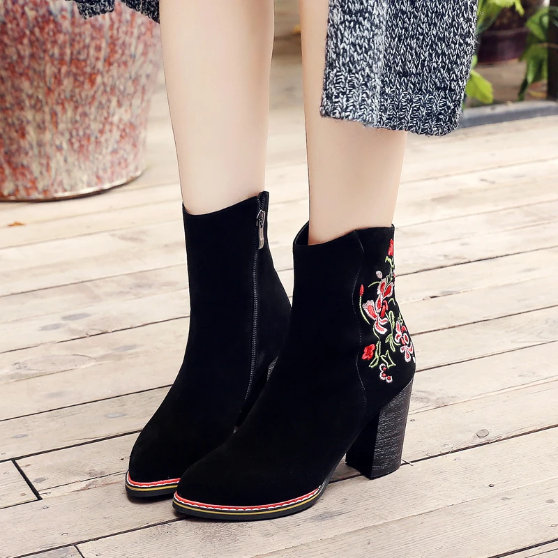 Оригинальное предназначение; классические женские ботильоны; модные ботинки с острым носком на квадратном каблуке; стильная женская обувь черного цвета; американские размеры 4-10,5