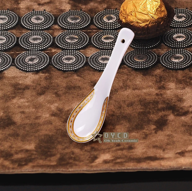 

Porcelain spoons bone china "H" mark mosaic design outline in gold small spoon match 4.5" rice bowl to use free shipping