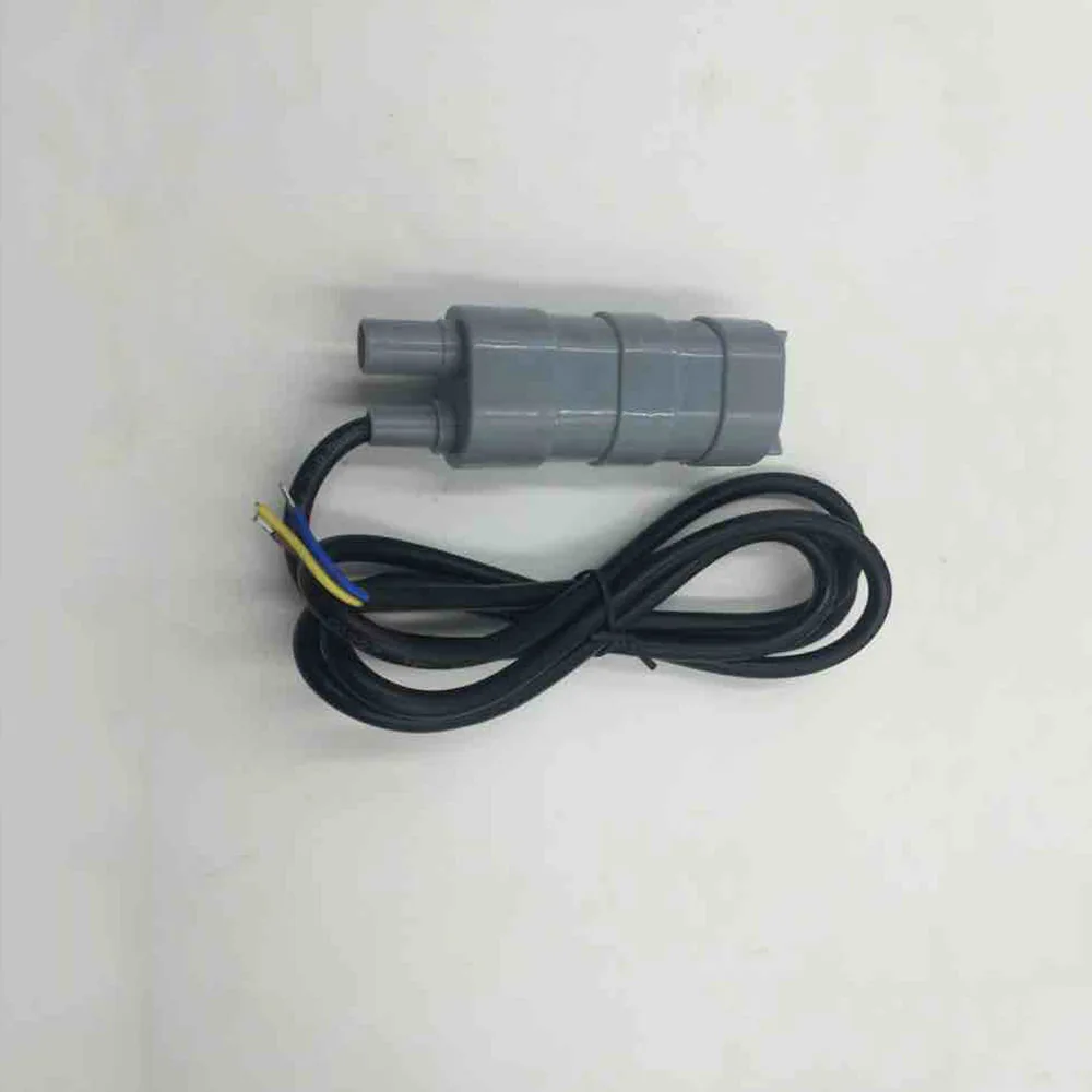 DC submersible pump