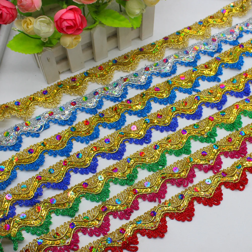 

Sequined Lace Ribbons Gold Carnival Cos Lace Appliques 12 Yards Cosplay Rainbow Christmas Diy Trims Crochet Scalloped Belt 3.5cm