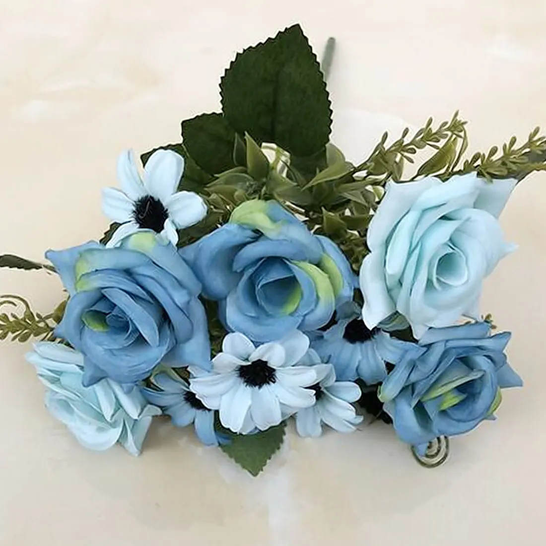 Шелковые цветы искусственные 1 букет французских роз Цветочный букет поддельные цветы организовать стол Маргаритка Камелия для свадебного украшения - Цвет: Blue 2