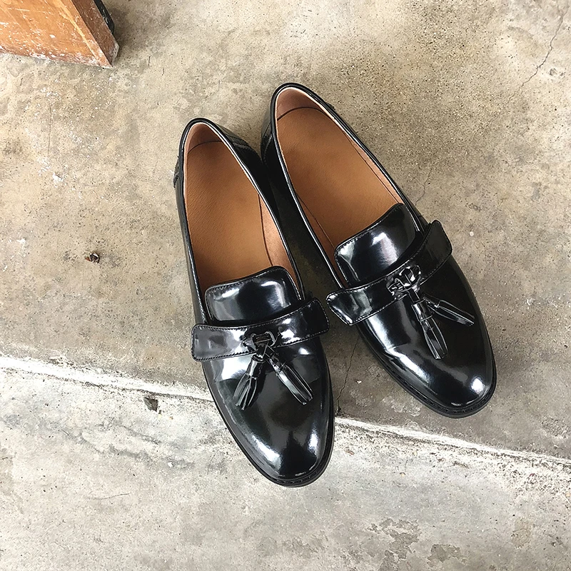 

XIUNINGYAN 2019 Women Simple Flats Slip on Genuine Leather Casual Shoes Comfortable Round Toe Fringe Flat Shoes Woman 3 Styles