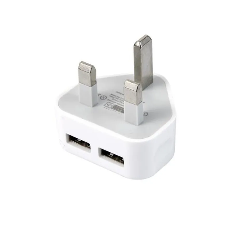Сетевое зарядное устройство UVR с вилкой Стандарта Великобритании и 2 USB